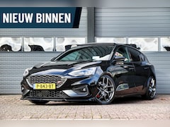 Ford Focus - 2.3 EcoBoost ST /LED/PANODAK/B&O/HEAD-UP/CARPLAY/CAMERA/KEYLESS/ACC/STOELVERW