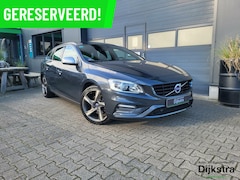 Volvo V60 - 1.5 T3 R-Design Bluetooth/ Cruise Control/ Stoelverwarming