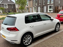 Volkswagen Golf - 1.0 TSI Highline