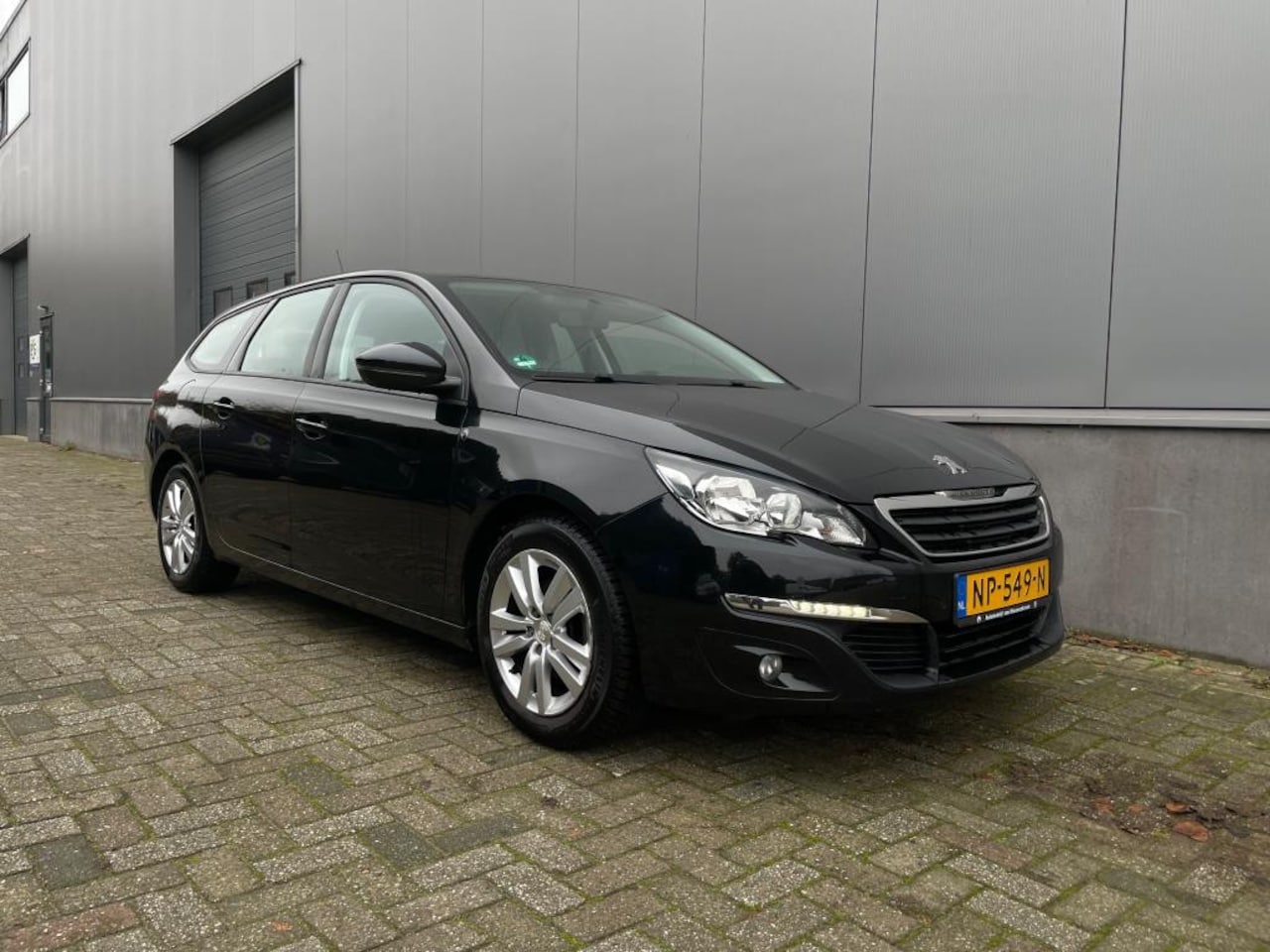 Peugeot 308 SW - 1.2 PureTech Style 1.2 PureTech Style - AutoWereld.nl