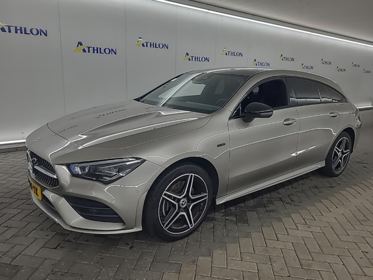 Mercedes-Benz CLA-klasse Shooting Brake - 250 e Business Solution AMG Limited [SCHUIFKANTELDAK, LEDER,  APPLE CARPLAY, ELEC STOELEN, - AutoWereld.nl