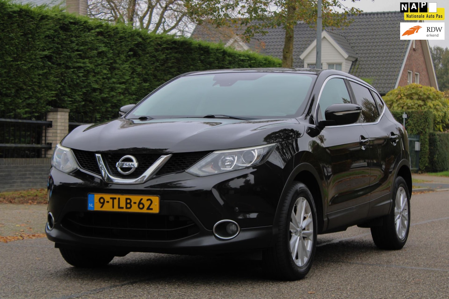 Nissan Qashqai - 1.2 Connect Edition | PANO | NAVI | CLIMA | CRUISE | CAMERA | NETTE GOED ONDERHOUDEN AUTO - AutoWereld.nl