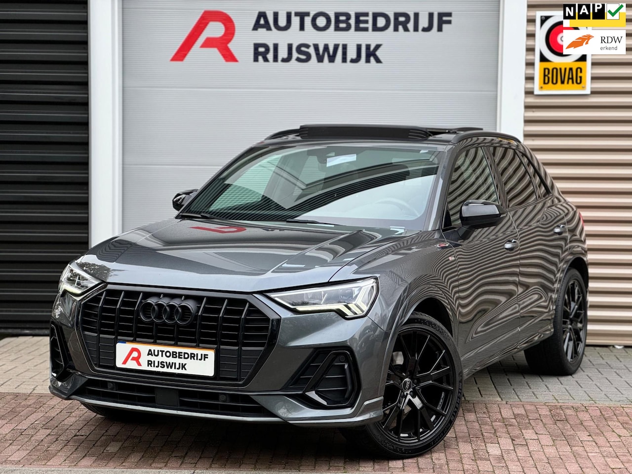 Audi Q3 - 35 TFSI 3xS-Line Black Pack Vol! - AutoWereld.nl