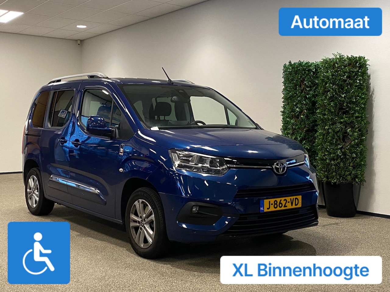 Toyota ProAce City Verso - L1 Rolstoelauto Automaat XXL-Ombouw 150cm - AutoWereld.nl