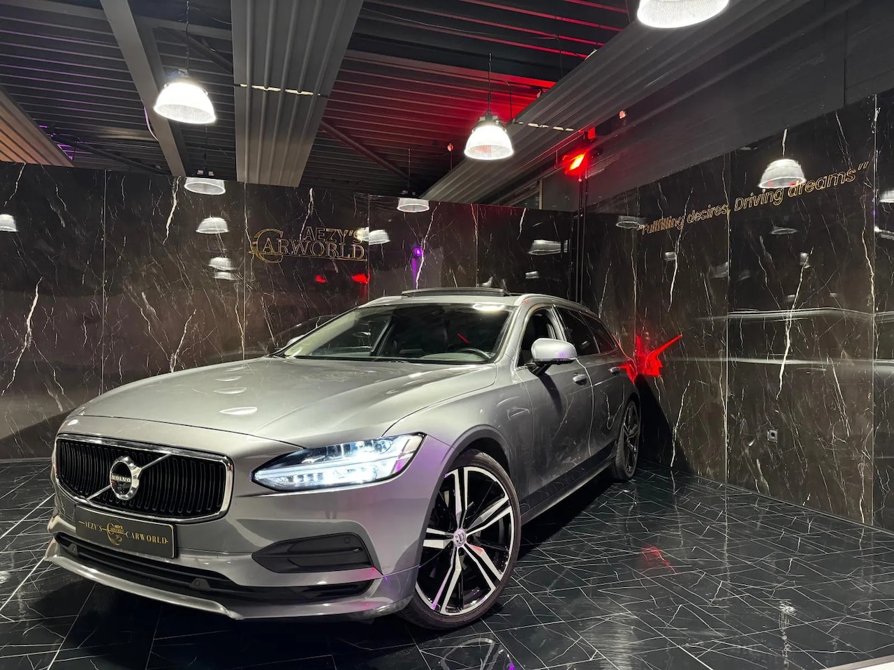 Volvo V90 - 2.0 T4 R-Design 2.0 T4 R-Design - AutoWereld.nl