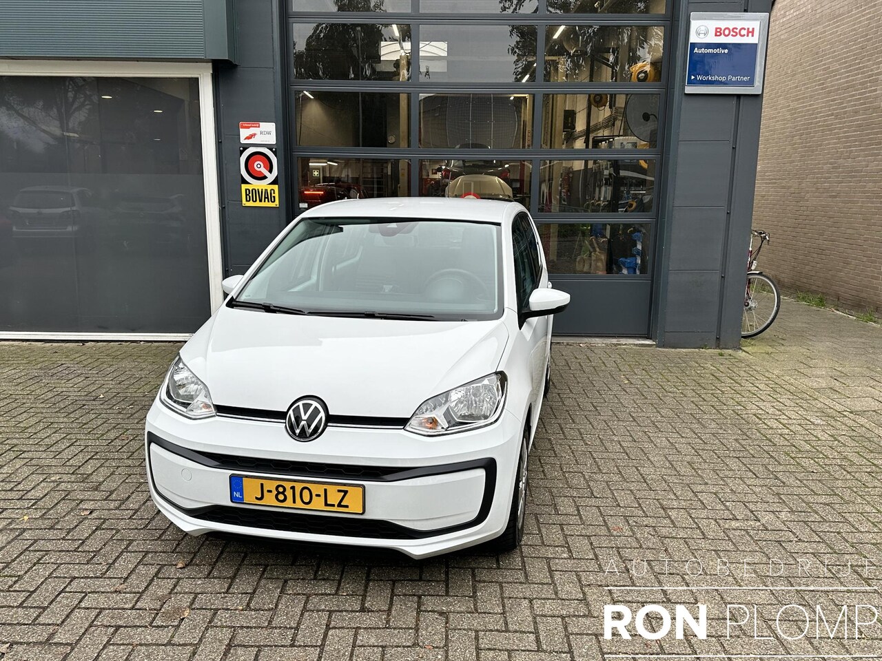 Volkswagen Up! - 1.0 BMT move up! Airco/ Navigatie via App/ Bluetooth/ Elektrische spiegels/ LED - AutoWereld.nl