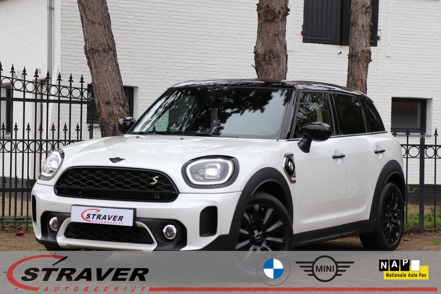 MINI Countryman - Mini 2.0 Cooper S E ALL4 Classic |Camera |Apple Carplay - AutoWereld.nl