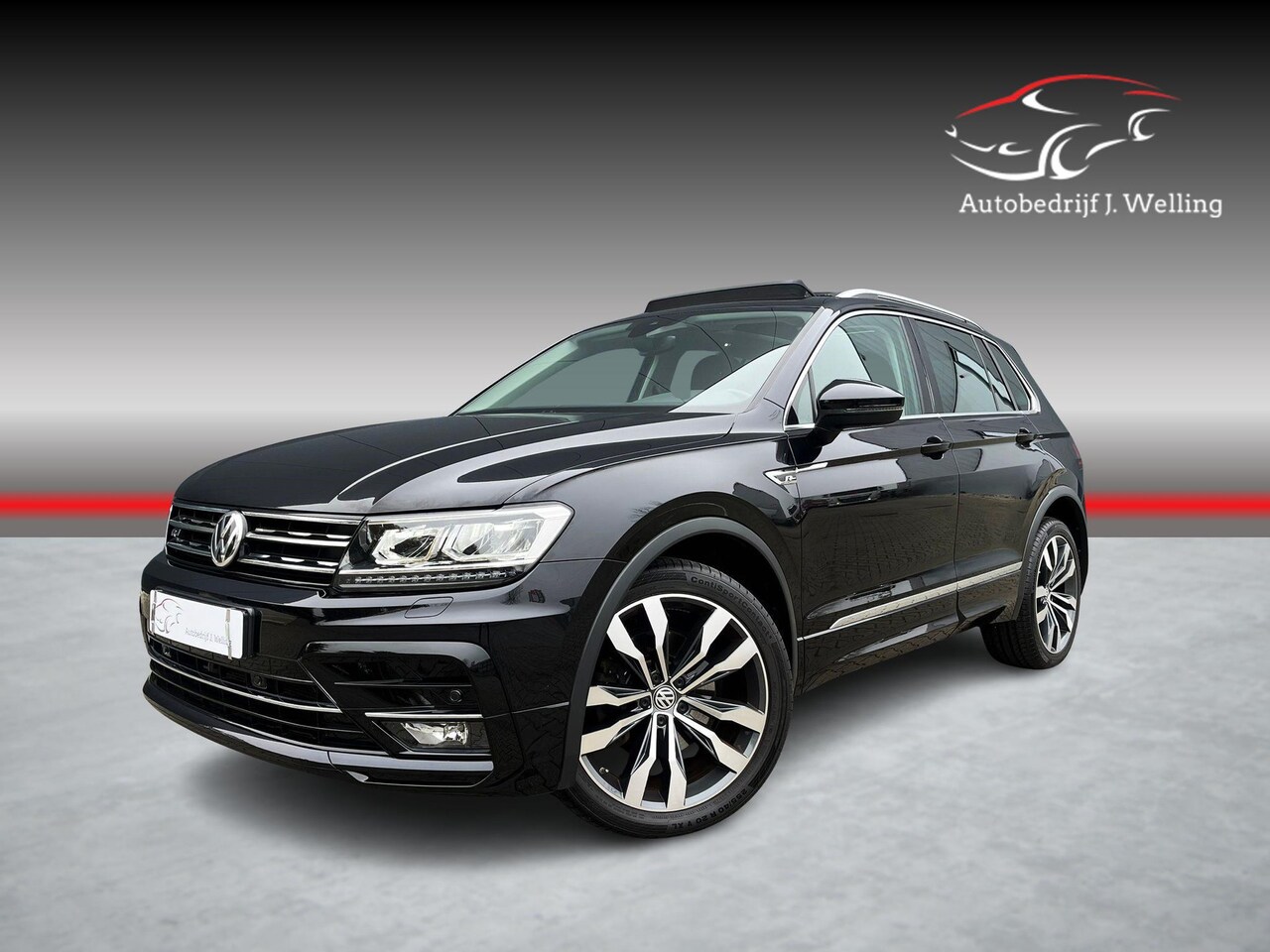 Volkswagen Tiguan - 2.0 TSI 4Motion R-line / 20 inch / trekhaak / pano - AutoWereld.nl