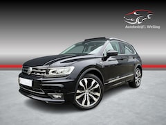 Volkswagen Tiguan - 2.0 TSI 4Motion R-line / 20 inch / trekhaak / pano