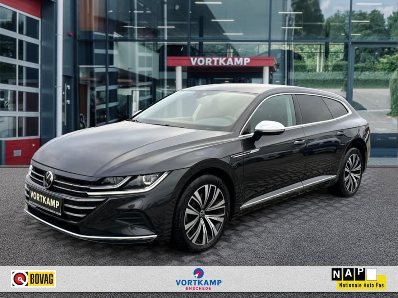 Volkswagen Arteon - 1.4 TSI DSG ELEGANCE EHYBRID 360-CAMERA/NAVI/ACC/STOELVERW - AutoWereld.nl