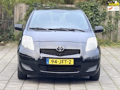 Toyota Yaris - 1.0 VVTi Acces.airco, nieuwe apk, km nap