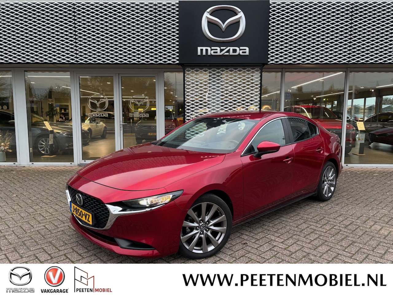 Mazda 3 - 2.0 e-SkyActiv-G M Hybrid 122 Comfort met Bose DEALERONDERHOUDEN | LEDEREN BEKLEDING | 18" - AutoWereld.nl