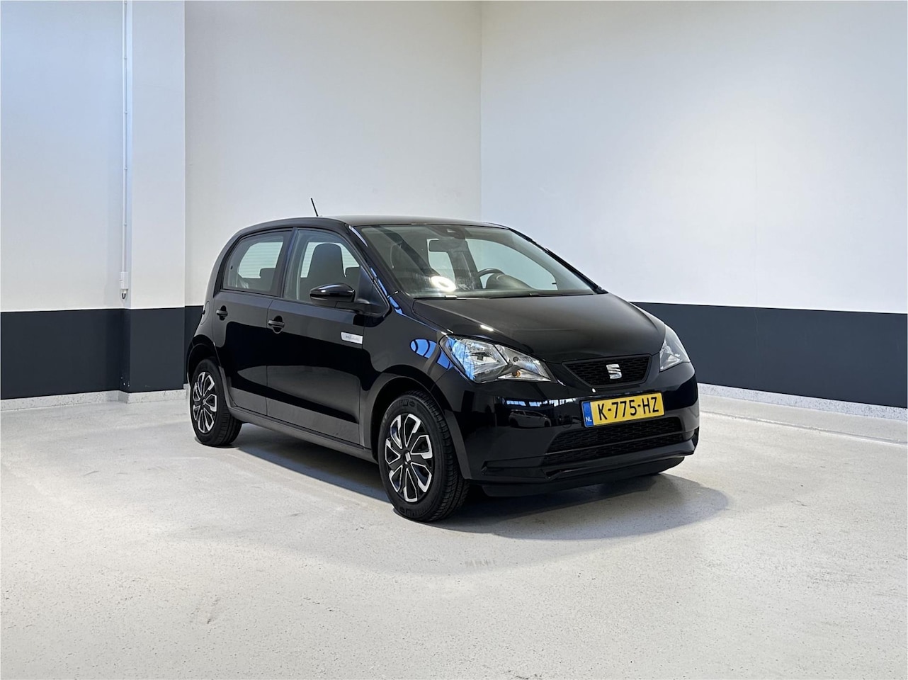 Seat Mii Electric - Electric | NL | Climate | PDC achter | DAB | Bluetooth | 2 EIG | - AutoWereld.nl