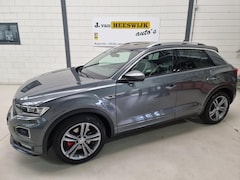 Volkswagen T-Roc - 1.5 TSI Sport Business R Panorama dak | R-line | automaat | Virtual cockpit