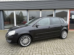 Volkswagen Polo - 1.4-16V Comfortline