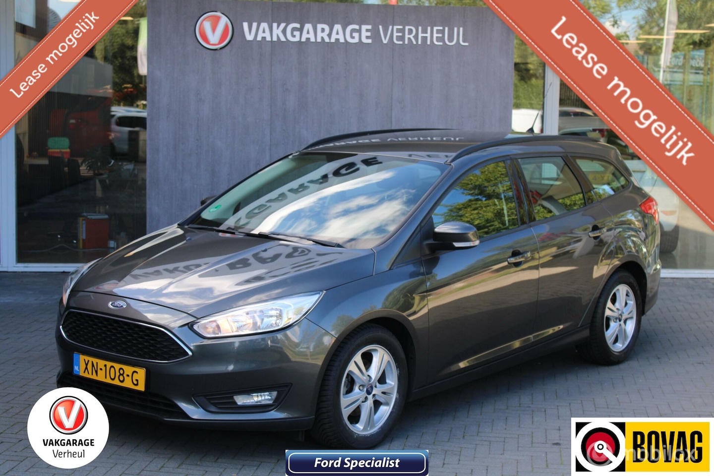 Ford Focus Wagon - 1.0 Titanium|125Pk|Navi|Boekjes - AutoWereld.nl