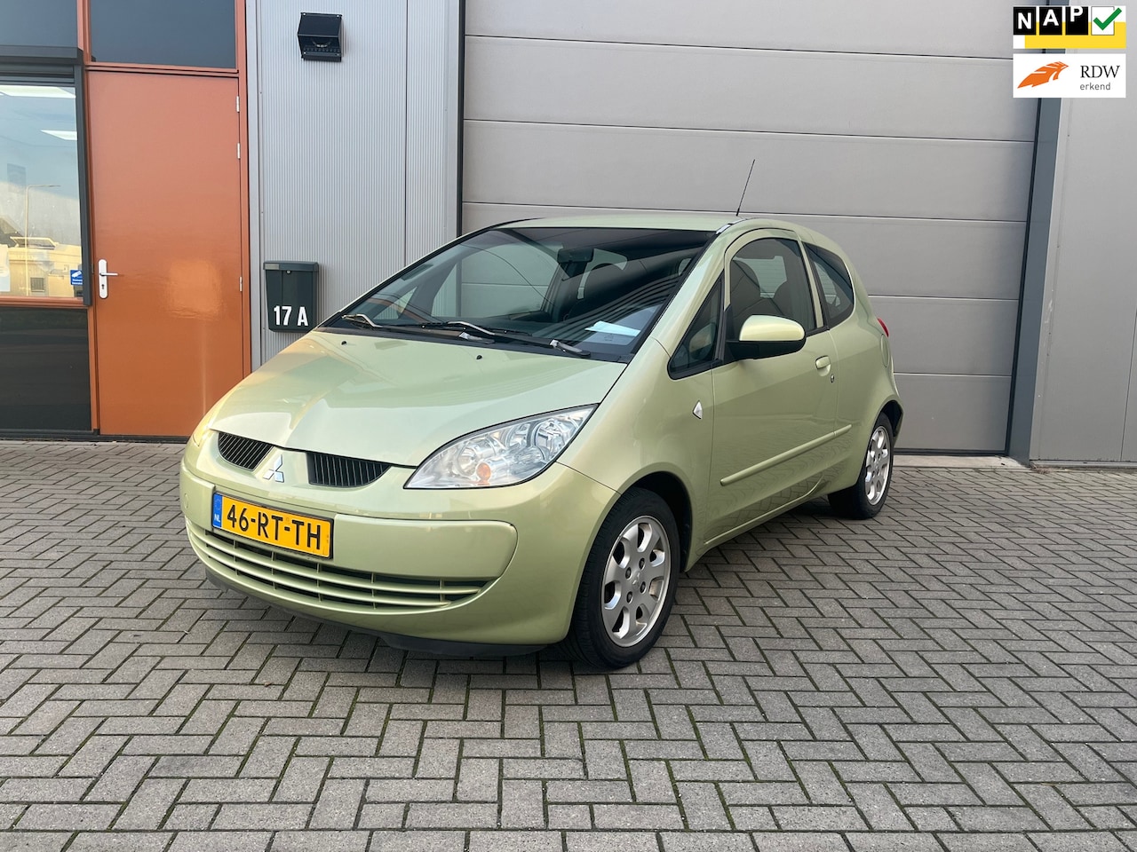 Mitsubishi Colt - 1.3 Invite airco - AutoWereld.nl