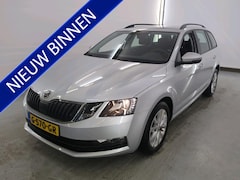 Skoda Octavia Combi - 1.5 TSI Greentech Business Edition NL AUTO | TREKHAAK | CARPLAY |