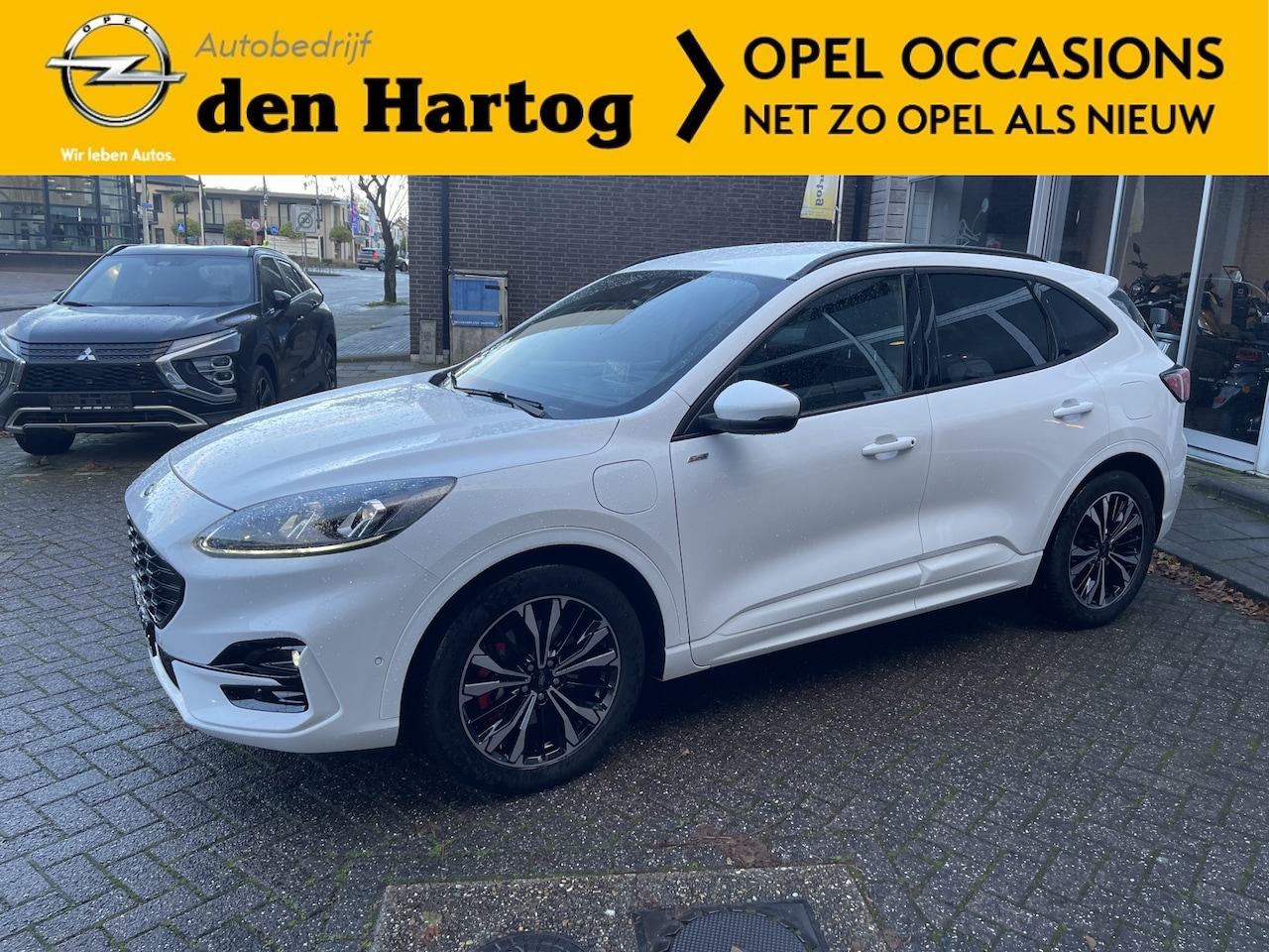 Ford Kuga - 2.5 PHEV ST-Line X Stoel en stuurverwarming/Trekhaak. - AutoWereld.nl