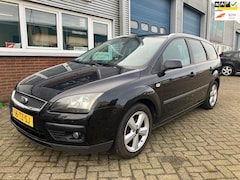 Ford Focus Wagon - 1.6-16V Futura Airco