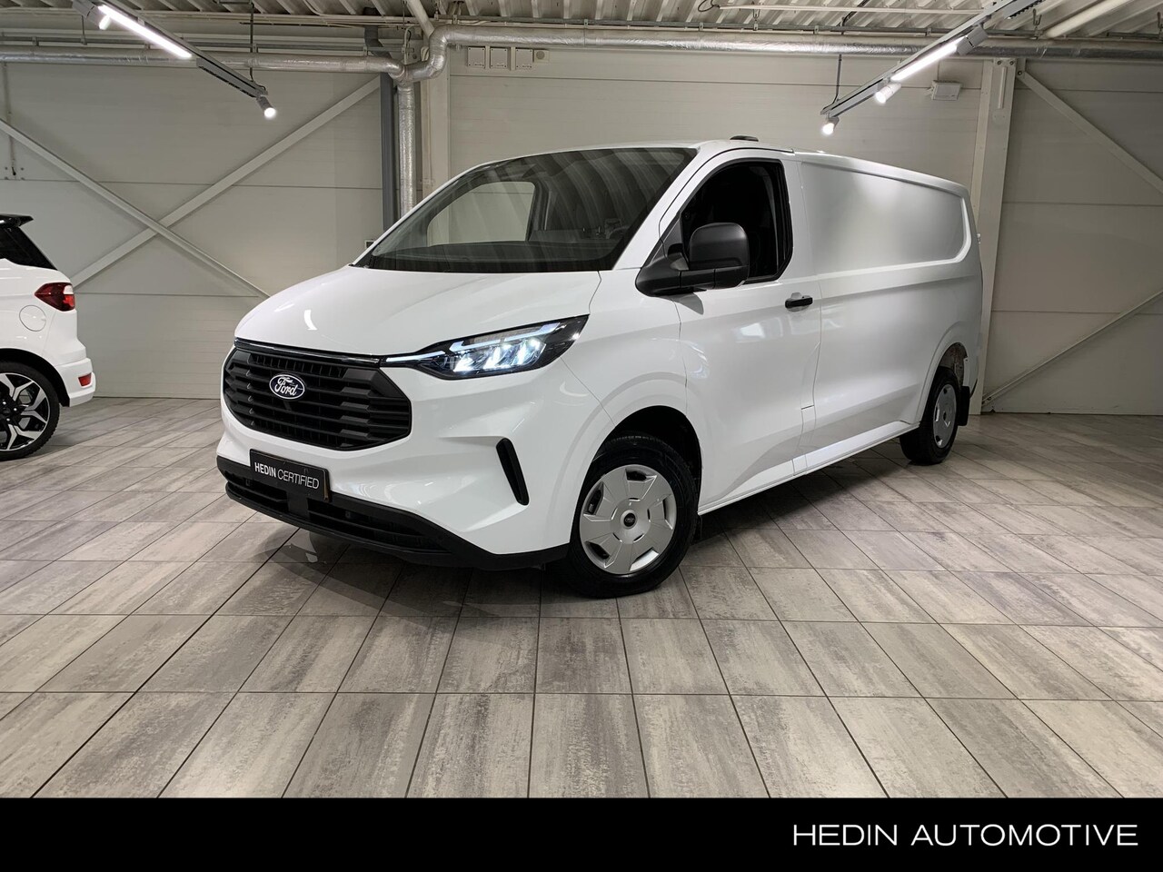 Ford Transit Custom - 320 2.0 TDCI L2H1 Trend RIJKLAAR!! BEL 06-57444472 | Stoel verwarming - AutoWereld.nl