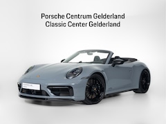 Porsche 911 Cabrio - Carrera 4 GTS