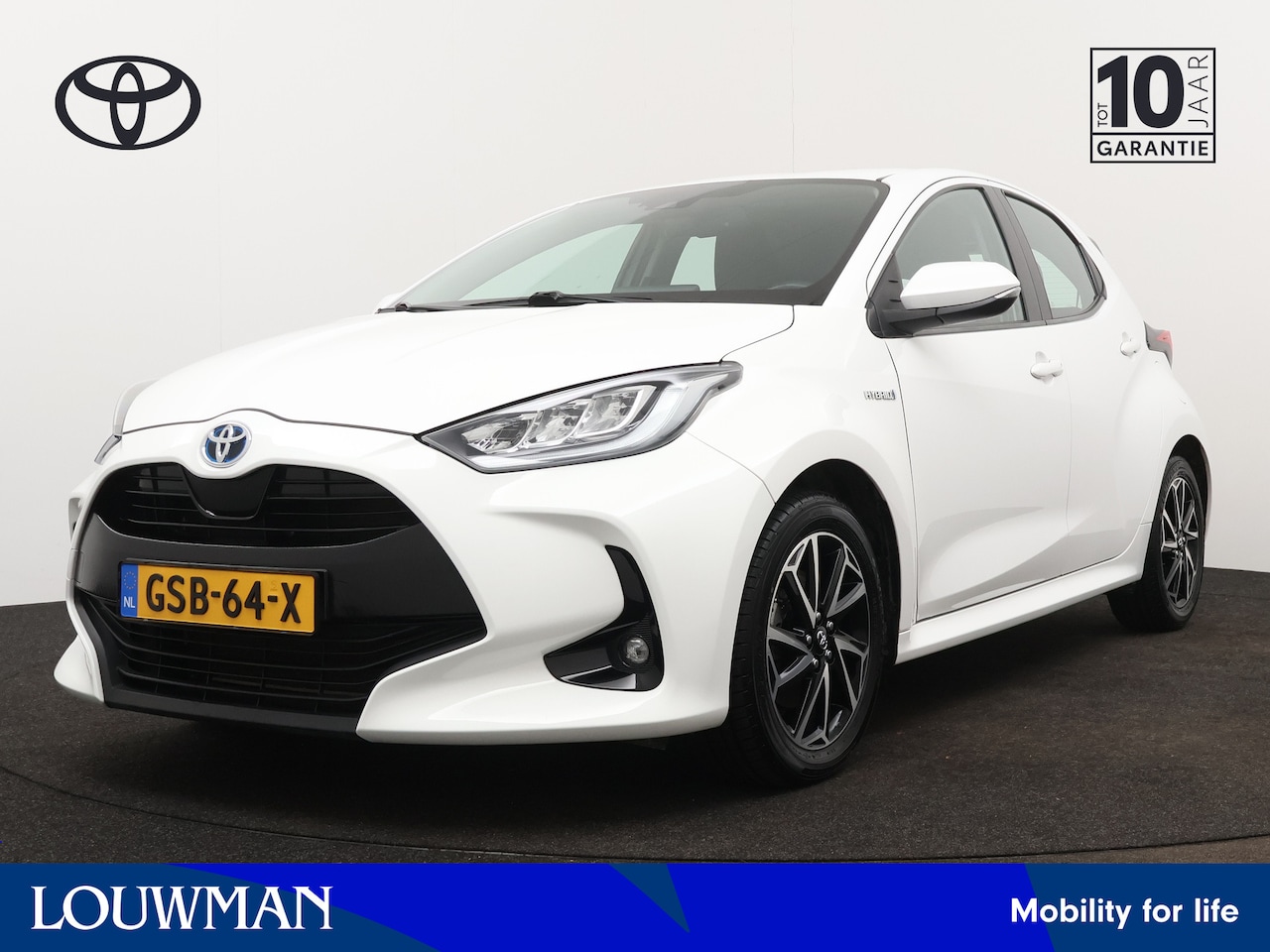 Toyota Yaris - 1.5 Hybrid Dynamic Limited | Parkeercamera | Stoelverwarming | Climate Control | LM velgen - AutoWereld.nl