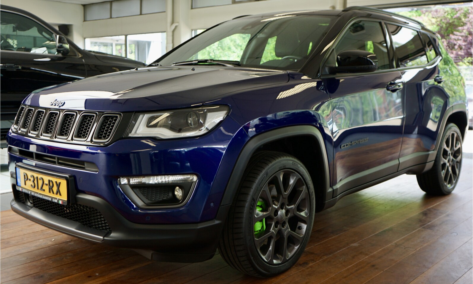 Jeep Compass - 4xe 240 Plug-in Hybrid Electric S 4xe 240 Plug-in Hybrid Electric S - AutoWereld.nl