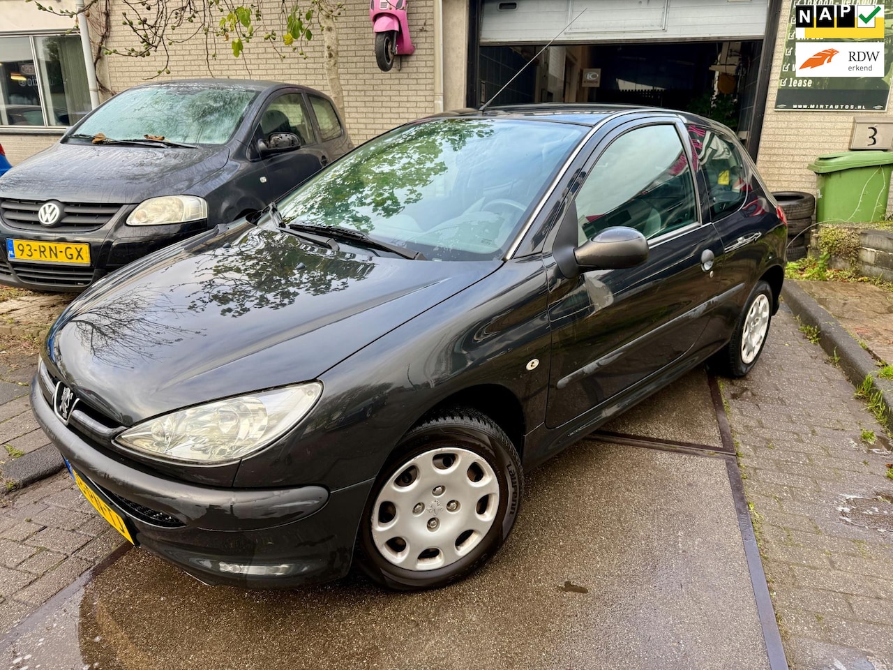 Peugeot 206 - 1.1 Pop' Art 1.1 Pop' Art Nieuwe Apk - AutoWereld.nl