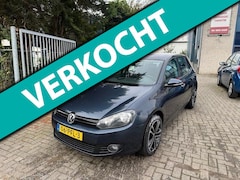 Volkswagen Golf - 1.2 TSI Tour II BlueMotion, Apk 10/2025, Navigatie