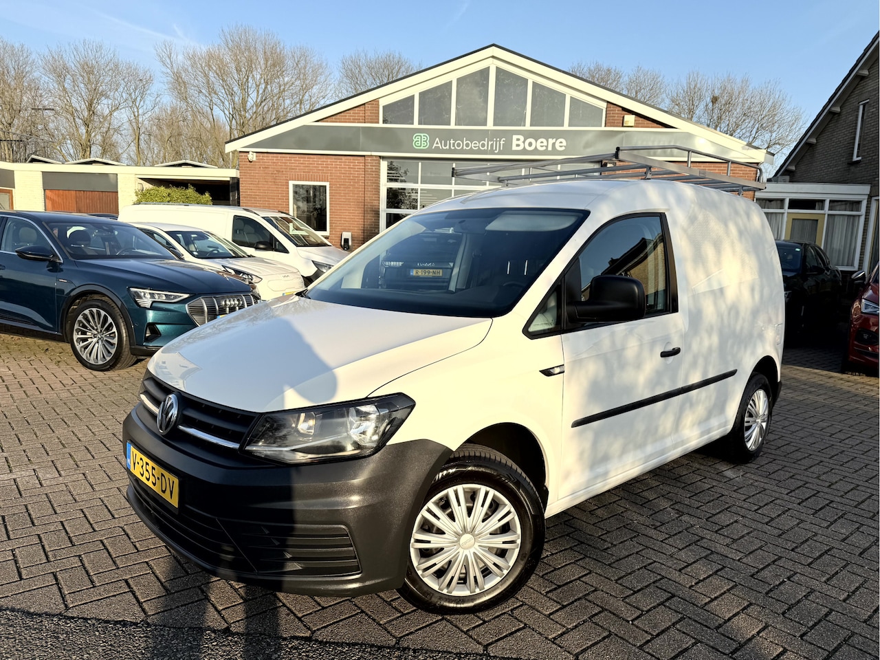 Volkswagen Caddy - 2.0 TDI Trekhaak, Imperiaal, Airco - AutoWereld.nl