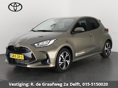 Toyota Yaris - 1.5 Hybrid Dynamic Luxury | Stoelverwarming | Camera | Lichtmetalen velgen |