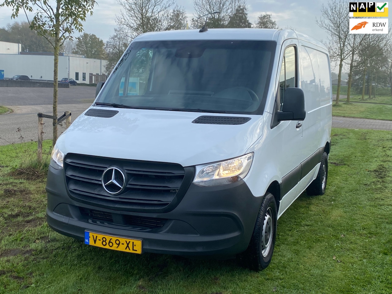 Mercedes-Benz Sprinter - 214 2.2 CDI L1H2 Functional 214 2.2 CDI L1H2 Functional - AutoWereld.nl