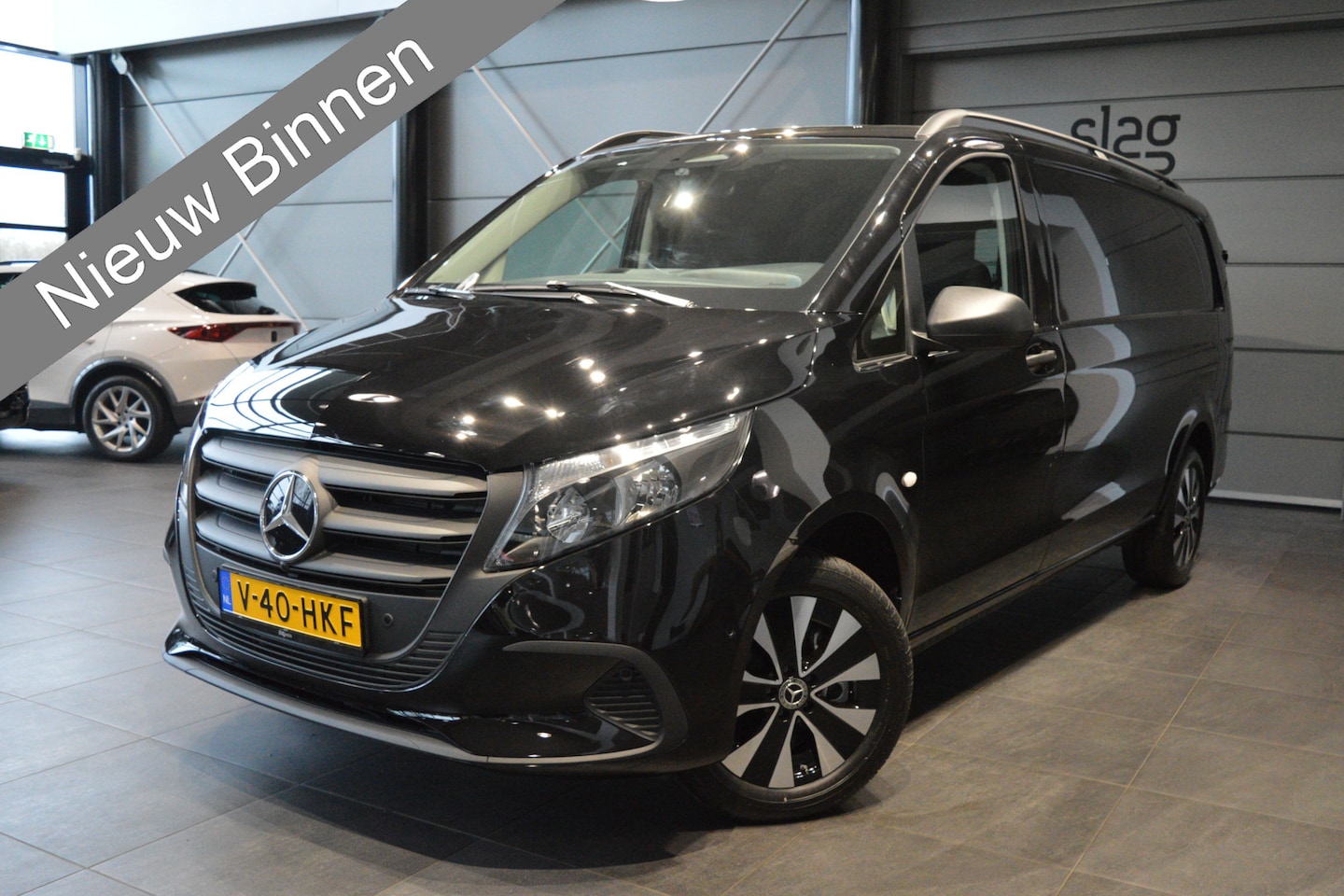 Mercedes-Benz Vito - 114 CDI L2 Facelift navi camera pdc cruise 17 inch !! - AutoWereld.nl