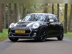 MINI Cooper - FULL LED - Carplay - Keyless- UnionJack