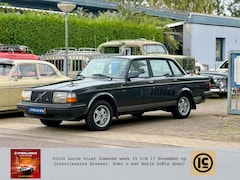 Volvo 240 - 2.3 DL Turbo velgen, trekhaak, handbak, nette staat