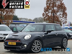 MINI John Cooper Works - 2.0 S JCW 300PK H/KARDON AUDIO LEER NAV