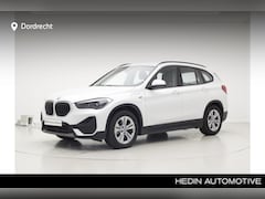 BMW X1 - xDrive25e | Stoelverwarming | Camera | Elec. verst. stoelen met Memory