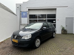 Volkswagen Polo - 1.4-16V Comfortline 5Drs/Airco