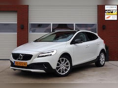 Volvo V40 Cross Country - 1.5 T3 Polar+ Automaat Luxury - 1e eigenaar - BTW auto - Lederen bekleding - Panoramadak