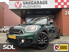 MINI Countryman - 2.0 Cooper S E ALL4 // LEDER // SCHUIF-KANTELDAK // ELEK. ACHTERKLEP // NAVI //