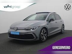 Volkswagen Golf - 1.5 eTSI 150PK DSG R-Line Business Black Style | Pano | Keyless | Navi | Camera | 18 inch