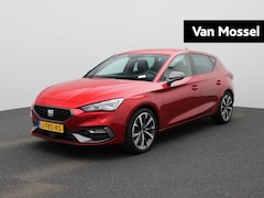 Seat Leon - 1.5 TSI FR Launch Edition | CAMERA | KEYLESS | ADAPTIEF CRUISECONTROL | NAVIGATIE | STOELV