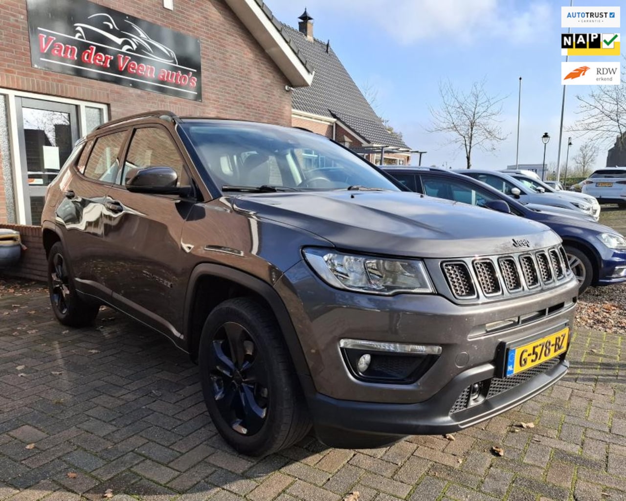 Jeep Compass - 1.4 MultiAir Night Eagle! Led, carplay, leder, 18 inch velgen, Navi, etc. Prijs rijklaar i - AutoWereld.nl