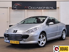 Peugeot 307 CC - 2.0-16V + LEDER + STOELVERWARMING