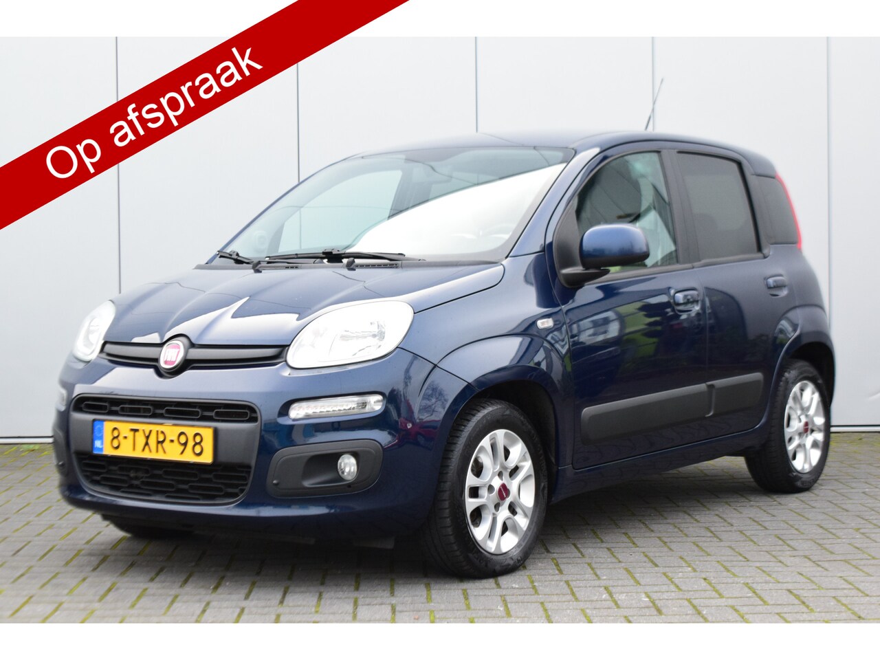 Fiat Panda - 0.9 TwinAir Lounge Ecc Priv/Glass - AutoWereld.nl