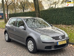 Volkswagen Golf - 1.6 FSI Turijn Airco | 5-Deurs | 6-Bak | NL-Auto