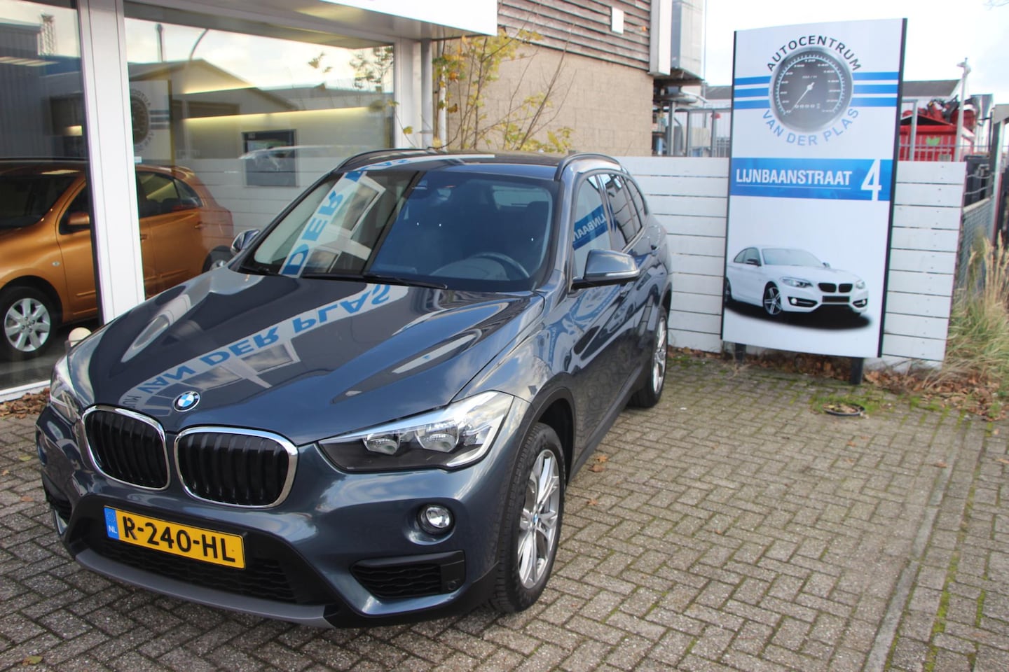 BMW X1 - sDrive18i High Executive sDrive18i High Executive - AutoWereld.nl