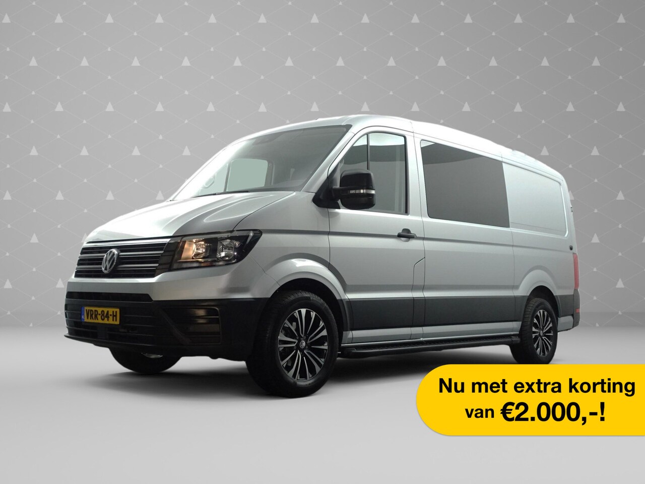 Volkswagen Crafter - 35 2.0 TDI L3 Highline DSG Automaat Dubbel Cabine I Euro 6 I Navi I Camera I Massage stoel - AutoWereld.nl