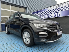 Volkswagen T-Roc - 1.5 TSI ADAP CRUISE TREKH STOEL+STUURVERW. APPLE